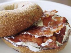 Breakfast bagel 