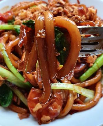 Udon Noodles Stir Fry ( Chicken)