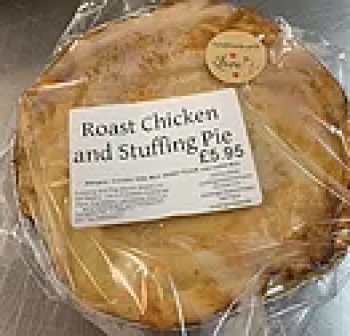 Chicken and Stuffing pie (family size 8