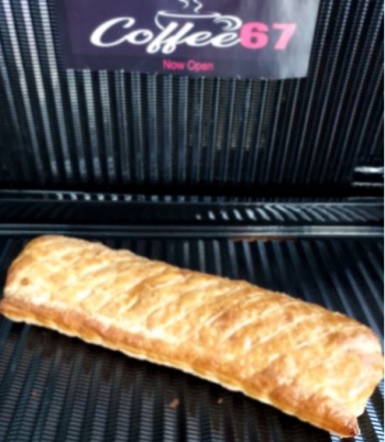 Jumbo Sausage Roll 