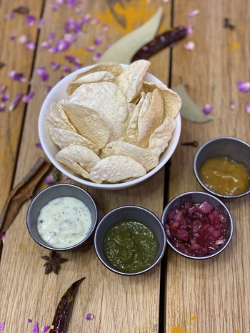 Mini Poppadom Plater with Chutneys