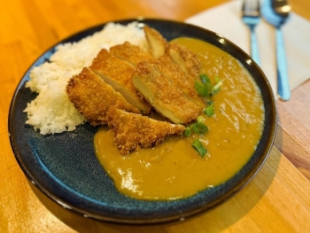 Chicken katsu curry rice 