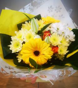 Yellow and White Handtied